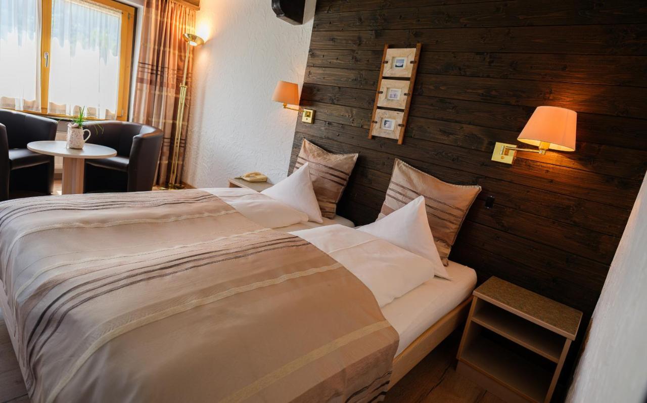 Relais Bayard Hotel Leuk Exterior photo